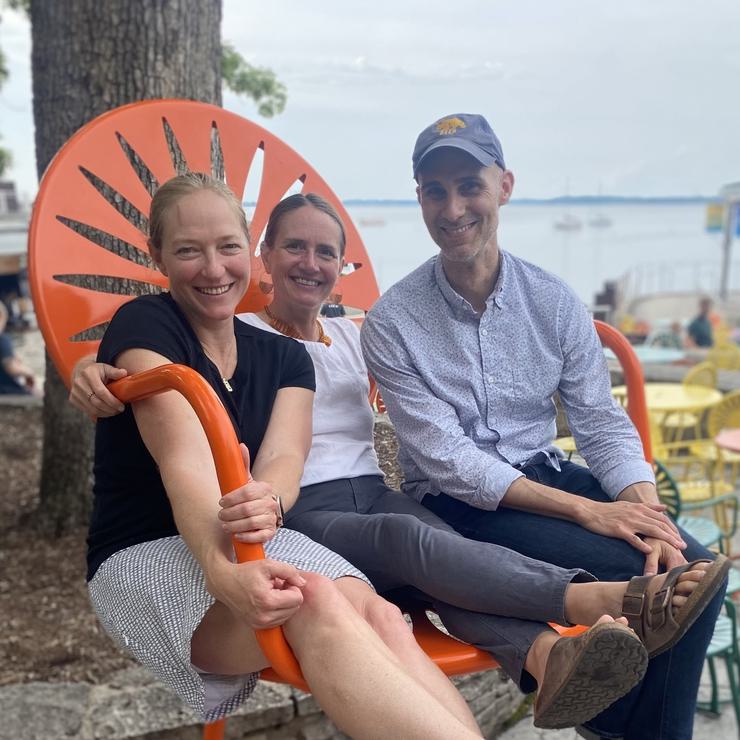 Simon Goldberg Melissa Rosenkranz Sarah Short in the big chair